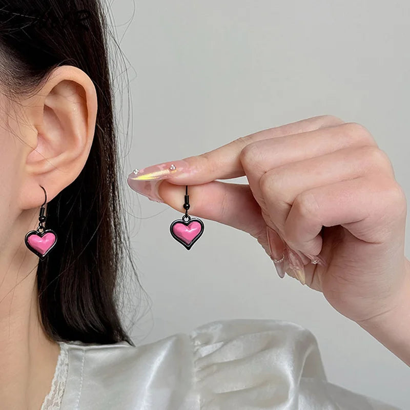 New Fashion Trend Pink Heart Pendant Earrings For Women Ear Hooks Jewelry Wedding Party Gift Accessories
