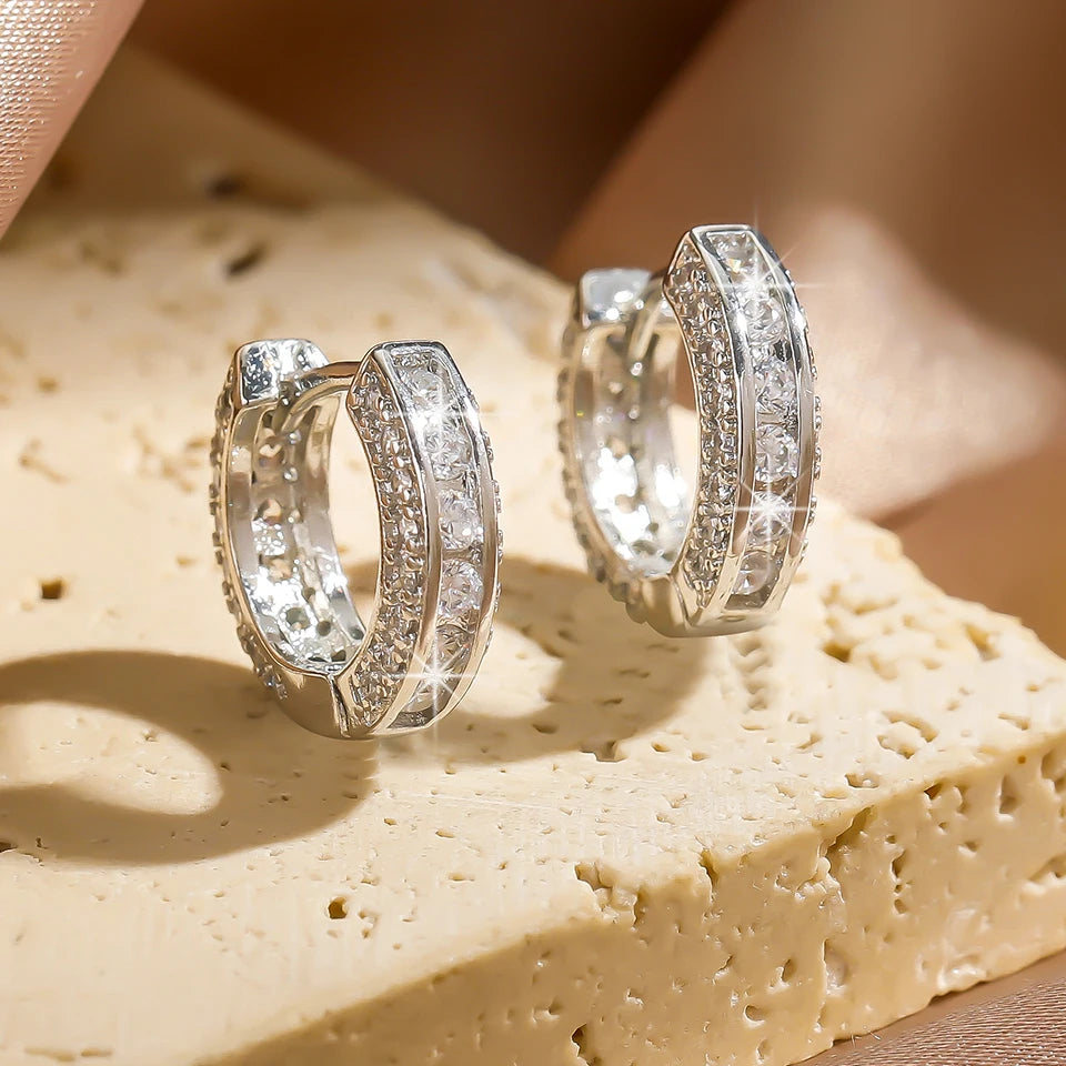 Vintage Hip Hop Round Hoop Earrings for Men Crystal Cubic Zirconia Fashion Versatile Male Jewelry Trend Circle Earring Gift