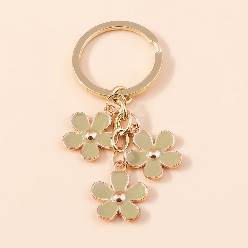 Cute Enamel Keychain Colorful Sakura Flower Key Ring Sweet Key Chains for Women Girls Handbag Accessories DIY Jewelry Gifts