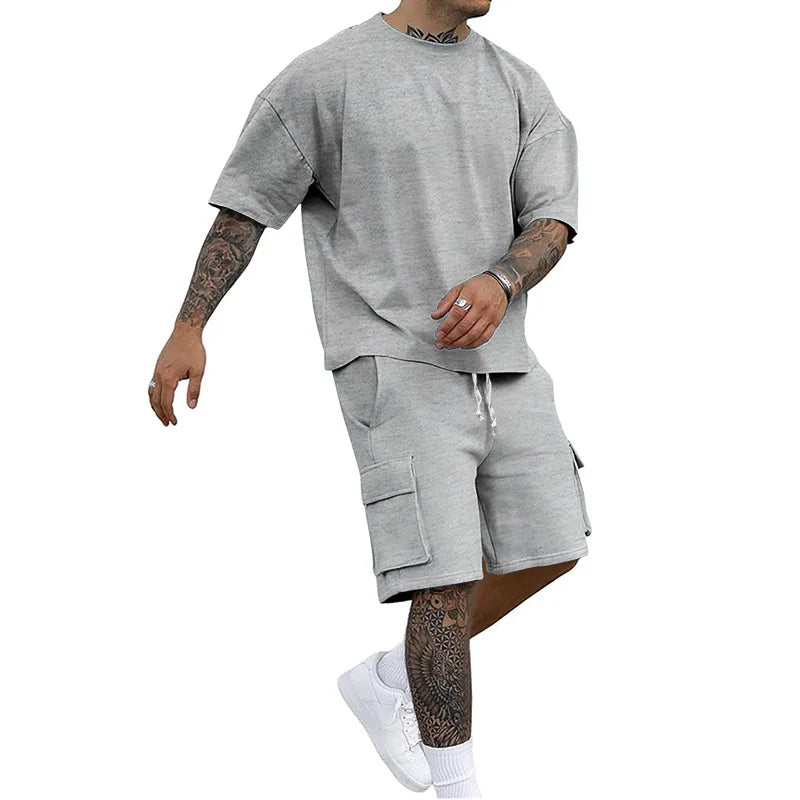New men's casual sportswear set in 2025, including a stylish T-shirt and a pair of work-style shorts deportes entretenimiento