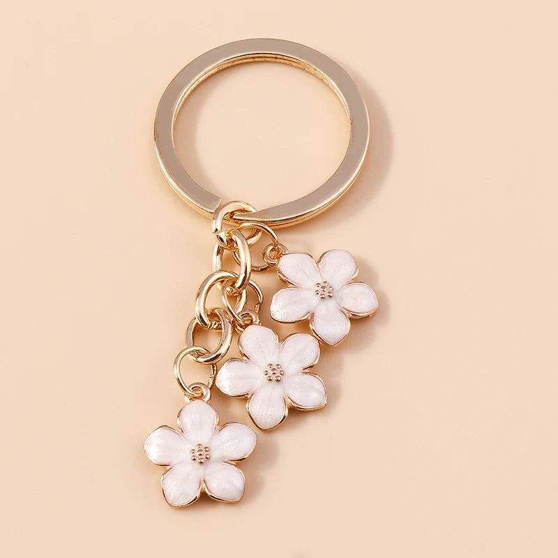 Cute Enamel Keychain Colorful Sakura Flower Key Ring Sweet Key Chains for Women Girls Handbag Accessories DIY Jewelry Gifts