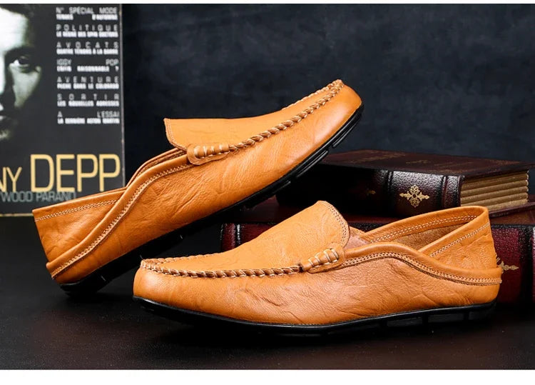 Men Loafers 2024 New Leather Shoes Men‘s Casual Shoes Moccasins Breathable Sneakers Men Driving Shoes Comfort Flats Plus Size 46