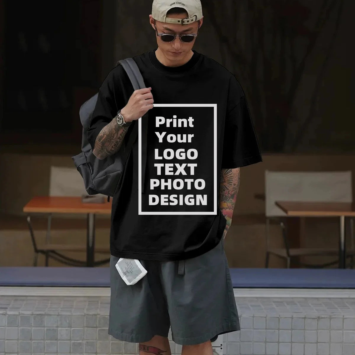 オーダーメイドのカスタムテキストネームTシャツ、独自のメッセージを追加 メンズコットンTシャツ、パーソナライズTシャツ、デザインをプリント メンズTシャツ トップス