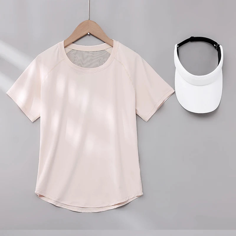 DRUR ヨガトップス スポーツウェア レディース ジムシャツ 通気性 速乾 半袖 ワークアウト Tシャツ ジョガー ランニング Tシャツ ヨガウェア 新作