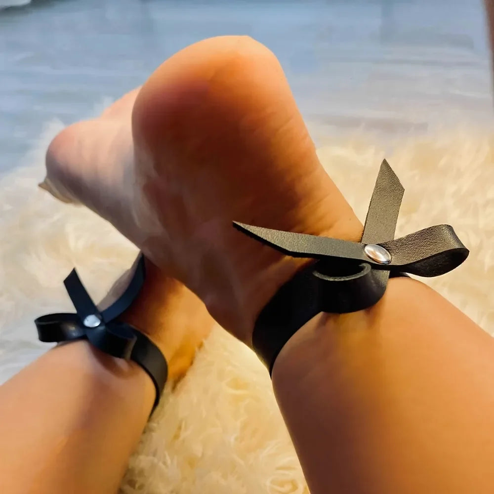 2Pcs Fashion Bowknot Anklets Luxurious PU Leather Ankle Cuffs with Bow Detail and Silver Studs for Women