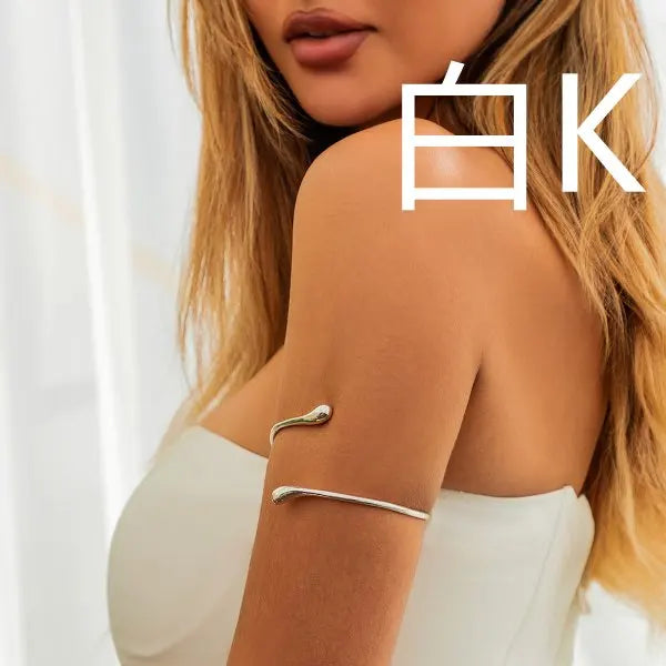 Women's European and American Fashion Gold Color Starfish Arm Chain Bracelet Summer Beach Travel Banquet Party Dress Up Gift
