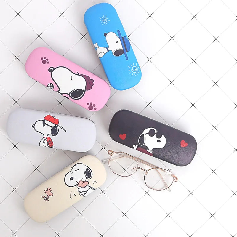 Snoopy Men Women Hard-shell Glasses Case Cartoon Anime Derivative Peripherals Eyeglasses Boxes Portable Crush-resistant Box Gift