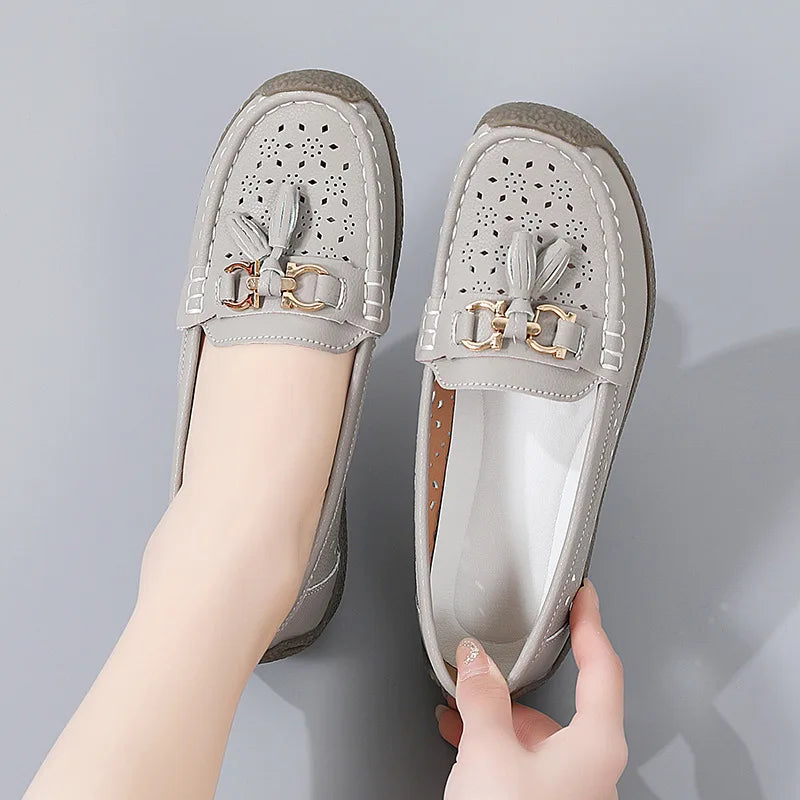 2025 New Loafers Women Summer Fashion Round Toe Nurse Shoes Soft Sole Non-slip Flat Shoes Breathable Casual Sports Women's Shoes