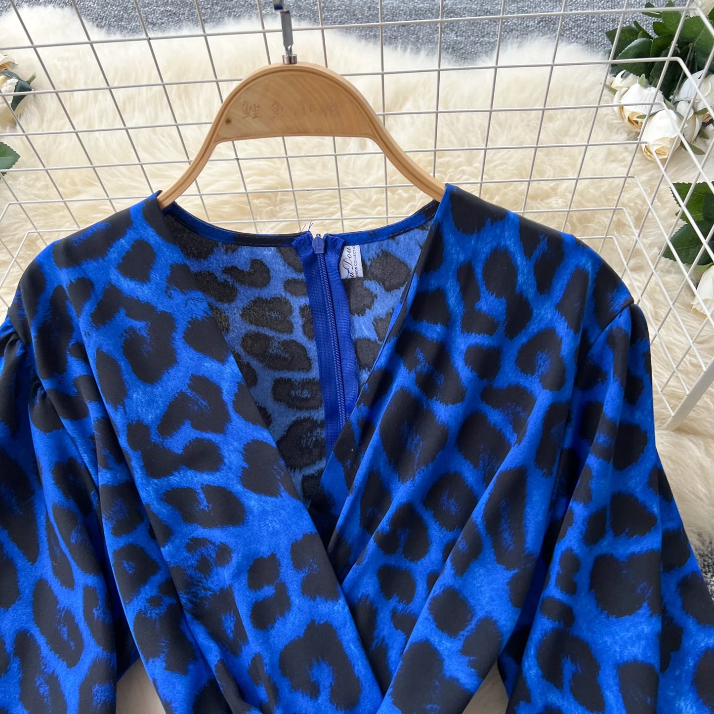 SINGREINY Autumn Leopard Long Jumpsuits V Neck Long Sleeves Belt Wide Legs Pants Women American Retro Senior Office Lady Rompers
