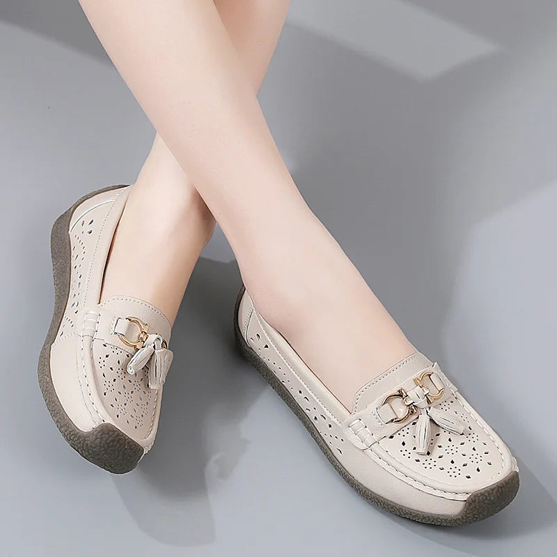 2025 New Loafers Women Summer Fashion Round Toe Nurse Shoes Soft Sole Non-slip Flat Shoes Breathable Casual Sports Women's Shoes