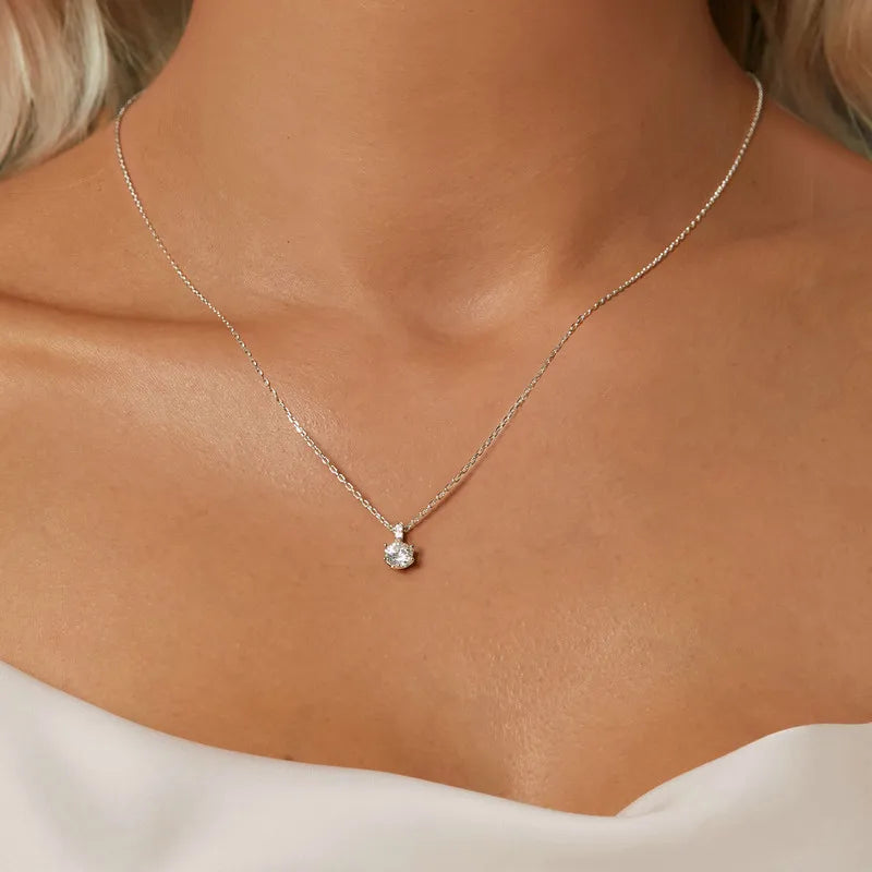 Bamoer U 0.5/1CT Moissanite Pendant Necklace 6 Prongs Round Cut VVS1 Lab Diamond Neck Chain For Women Engagement Jewelry Gift