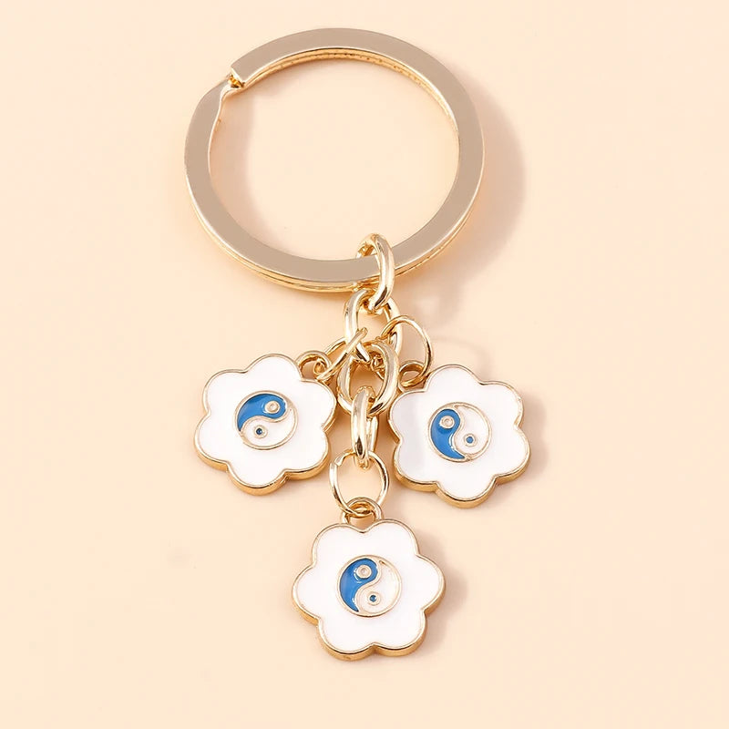 Cute Enamel Keychain Colorful Sakura Flower Key Ring Sweet Key Chains for Women Girls Handbag Accessories DIY Jewelry Gifts