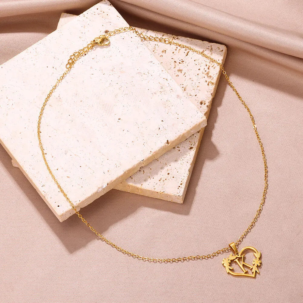 Initial Letter Stainless Steel Pendant Necklace for Women Fashion Gold Color Chain A-Z Alphabet Clavicle Necklaces Jewelry Gift