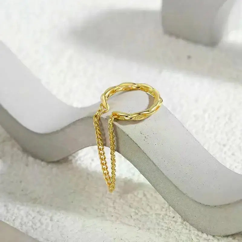 1Pc 2024 Fashion Minilist Fake Piercing Earcuff Earrings Chain Tassel Line for Woman No Piercing Ear Cuff Women Ear Jewelry