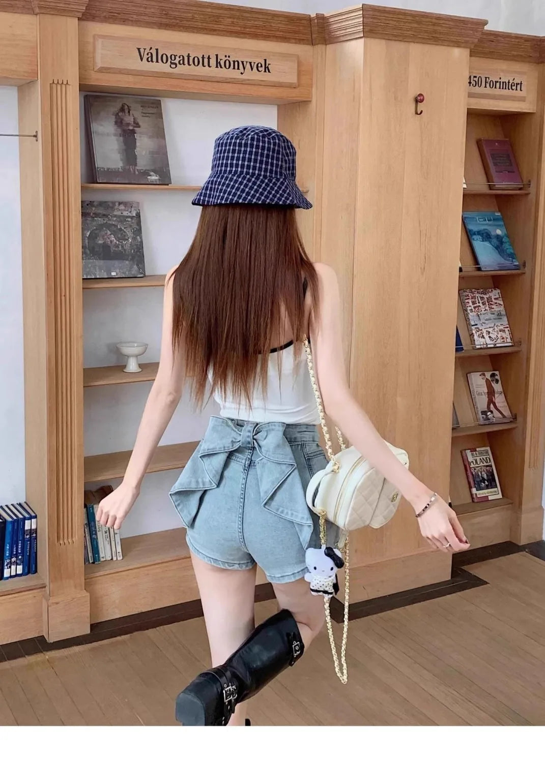 Women's Sexy Denim Shorts Y2K Petite High Waisted Hip Lifting Shorts with Personality 3D Bow Detail Slim Summer Hot Pants