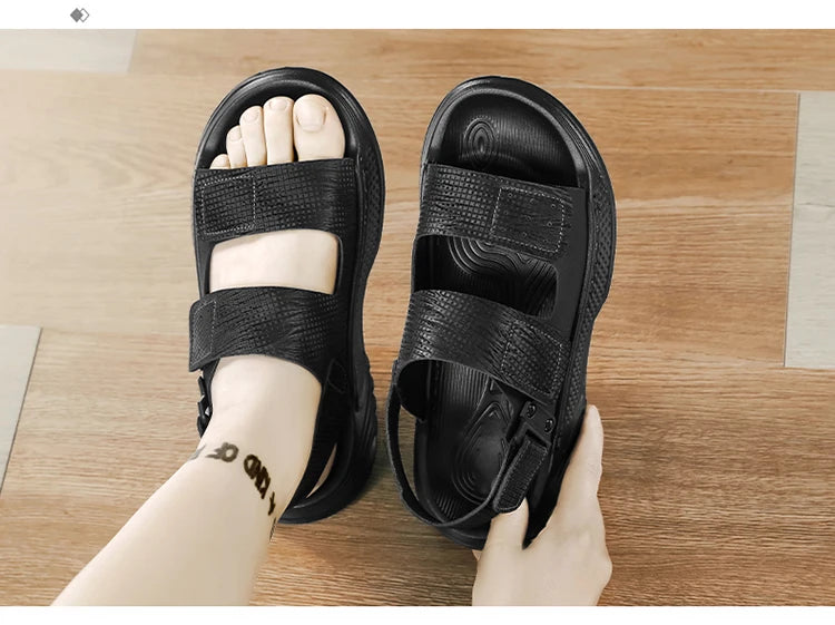 Sandals for men summer style soft sole casual wear-resistant anti slip black sandals for outdoor wear water wading beach shoes