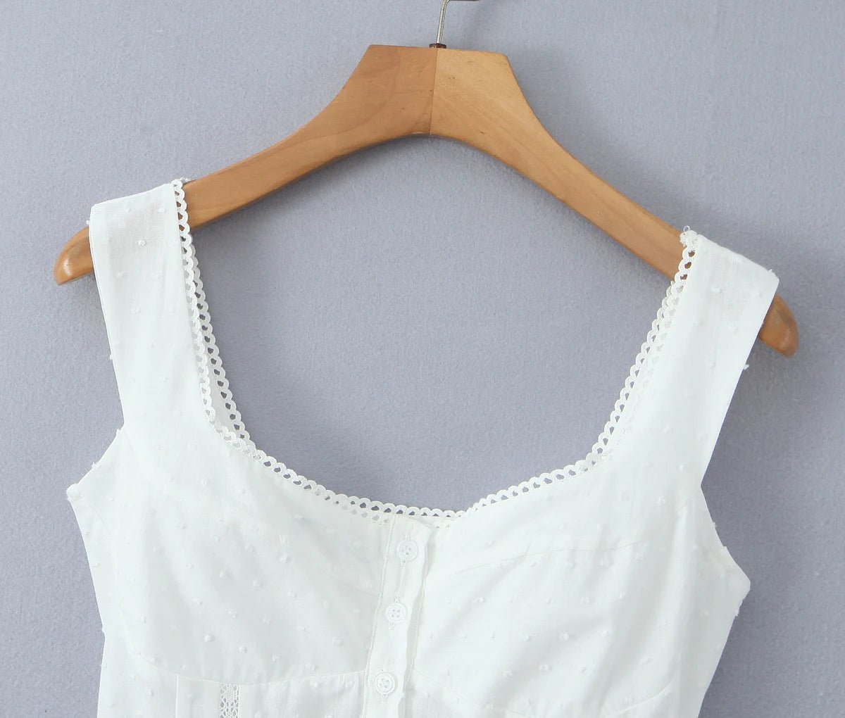 2025 Summer Plain White 3D Dot Sleeveless Tank Women Open Buttons Slim fit Elastic Back Tank Top Crop Tops