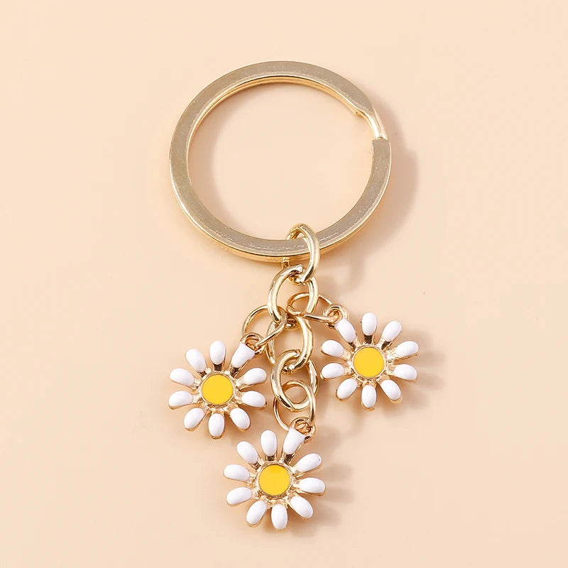 Cute Enamel Keychain Colorful Sakura Flower Key Ring Sweet Key Chains for Women Girls Handbag Accessories DIY Jewelry Gifts