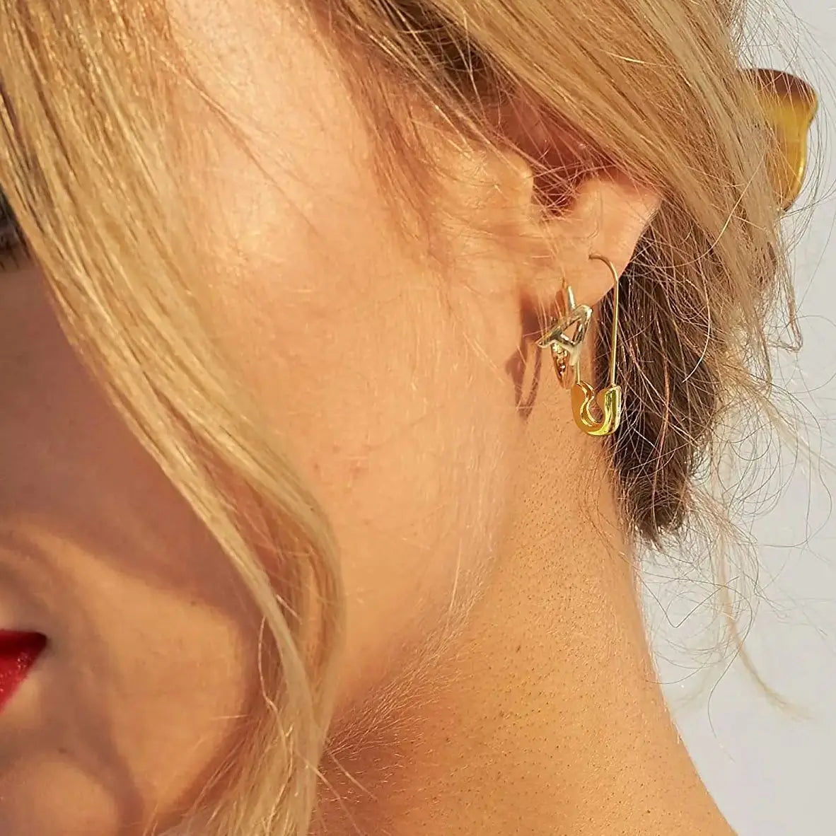 Minimalist Safety Pin Shape Leverback Earrings for Women U-shaped Gold Plated Lock Pendant Pierced Earring Jewelry Accessories