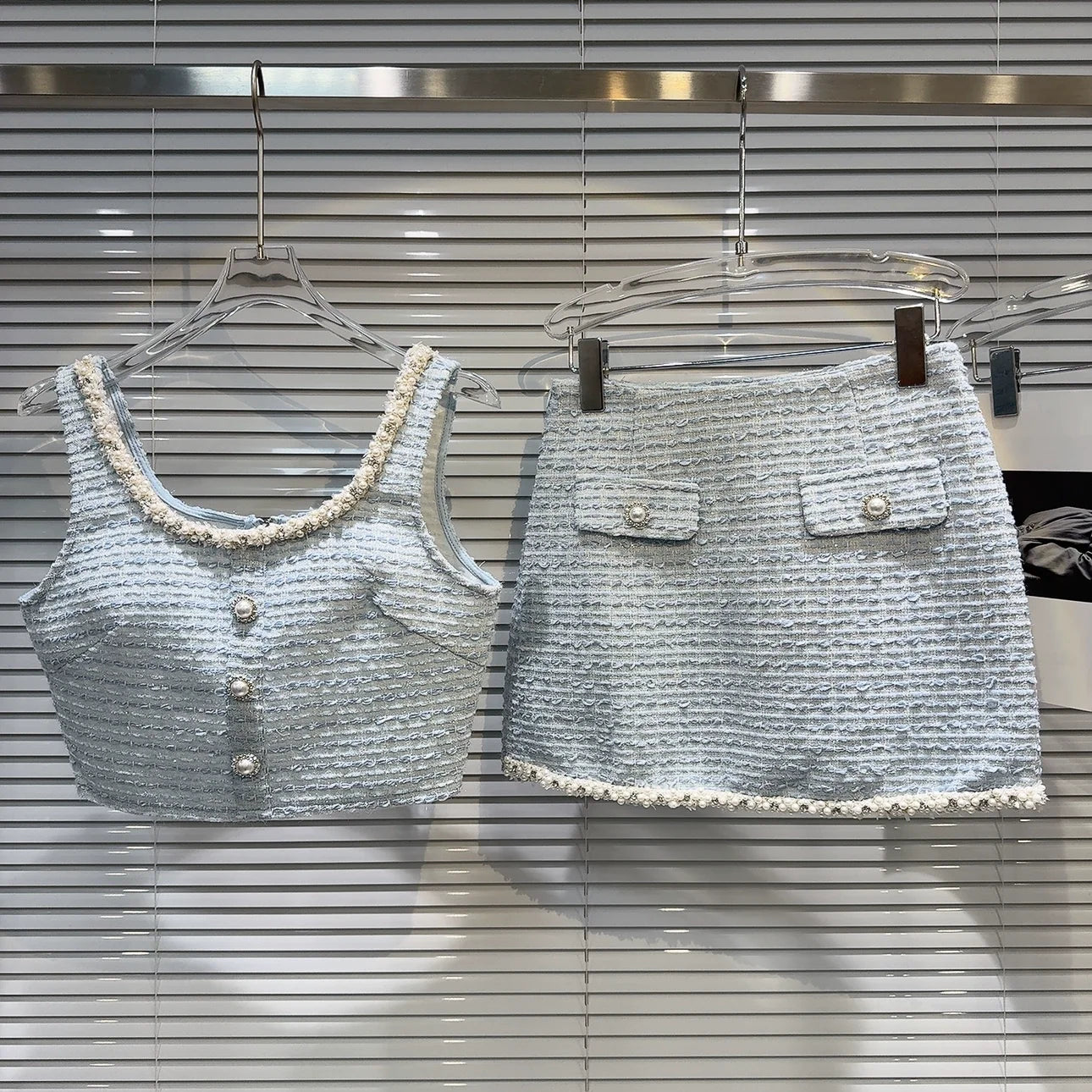 Women's Elegant Two Pieces Tweed Pearls Skirt Set Lady High Street Sexy O Neck Sleeveless Crop Tank Top + Minis Kirt