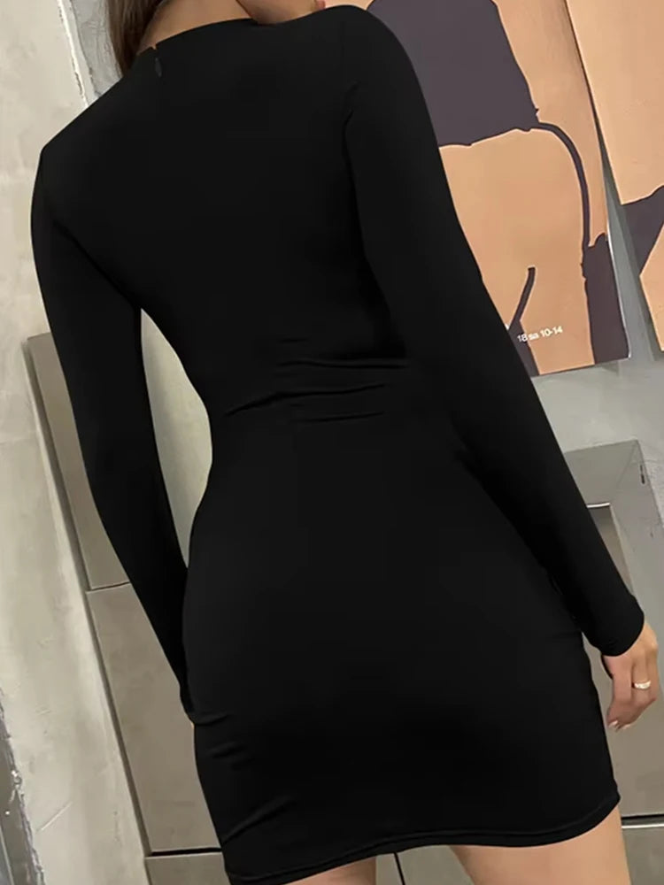2024年秋 セクシー ギャザー入り アシンメトリー 長袖ワンピース レディース タートルネック ハイウエスト スリムフィットドレス