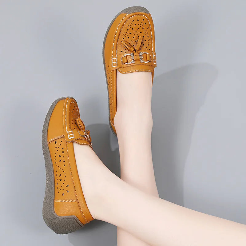 2025 New Loafers Women Summer Fashion Round Toe Nurse Shoes Soft Sole Non-slip Flat Shoes Breathable Casual Sports Women's Shoes