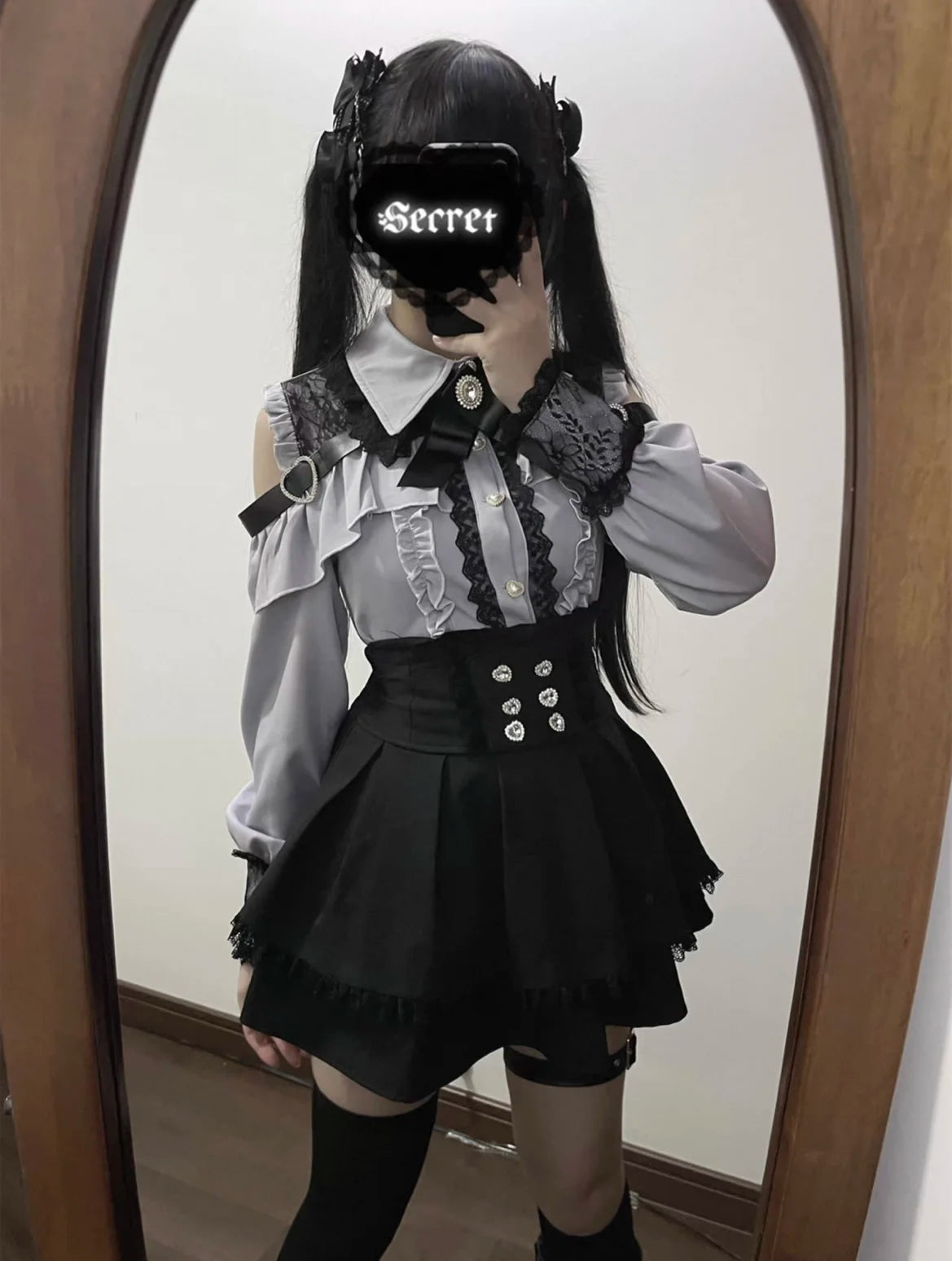 Kawaii Off Shoulder Long Sleeve Shirts Women Black Short Skirt Set Y2K Gothic Ruffle Skirts Lace Lolita Shirt Gown Suit 
