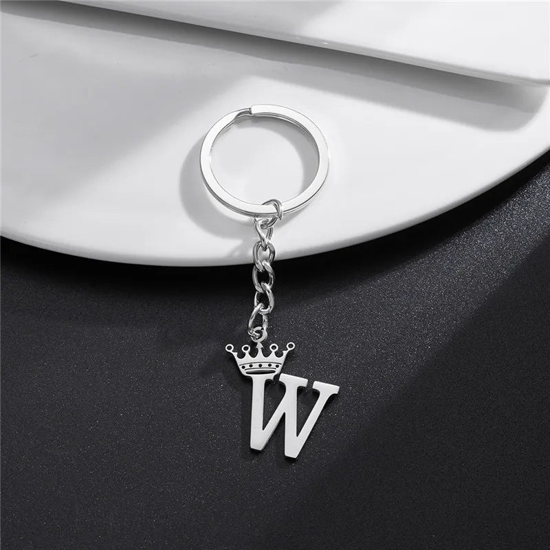 Fashion Crown A-Z Letters Pendant Keychains for Lovers Silver Color 26 Alphabet Keyring Women Car Key Ring Unique Name Jewelry