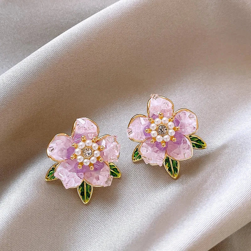 Korean Fashion Pink Blue Crystal Camellia Flower Earrings For Women Elegant Pearl Rhinestone Flowers Stud Earring Casual Jewelry