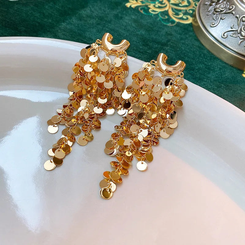 Luxury Exaggerated Metal Round Sequin Tassel Earrings for Women U-Shaped Big Elegent Personalized Party Girls Unusual Jewelry