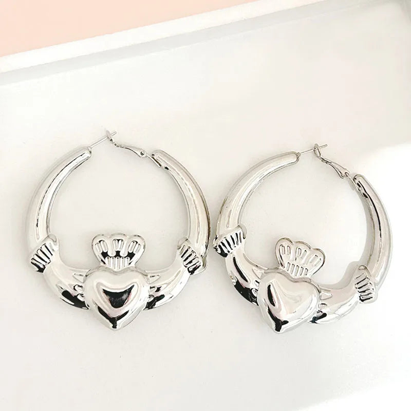 New Style Gold Color Heart Hoop Earring Women Girls Gifts Simple Fashion Ear Jewelry Accessories Party Gift
