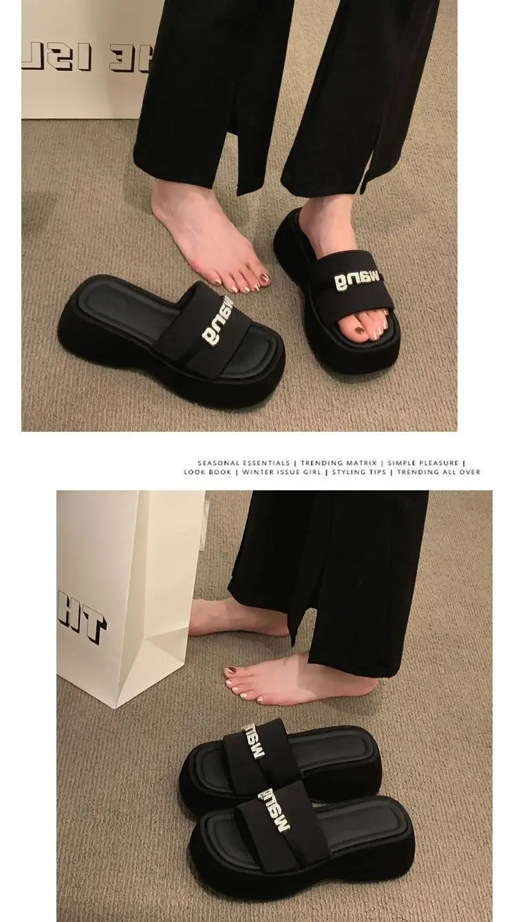 Women's Slippers 2025 New Fashion Comfortable Platform Sandals Concise Outdoor Women‘s Closed Toe Beach Muje Summer Shoes
