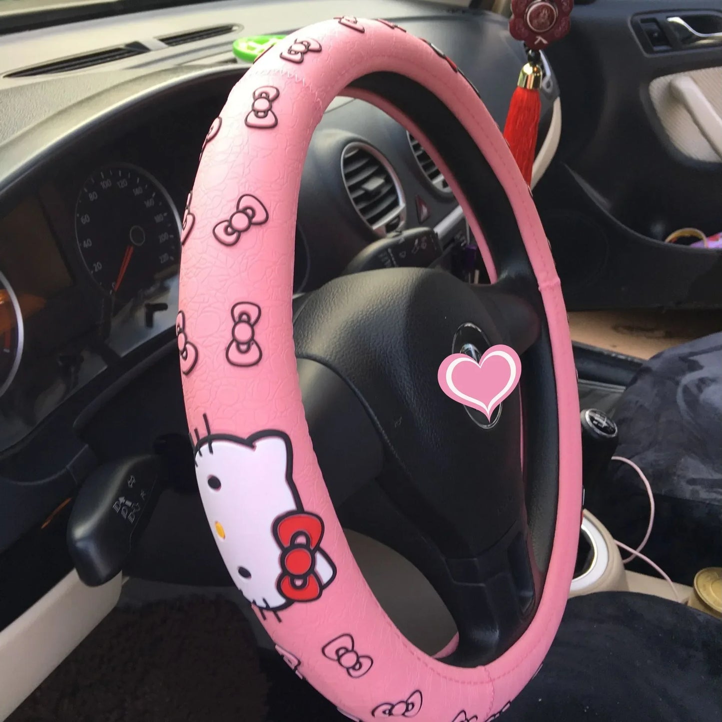 Hello Kitty Stuff Car Steering Wheel Cover All Season Non-Slip Handlebar Cover Eco-friendly Rubber Ring Female Owner Accesorios