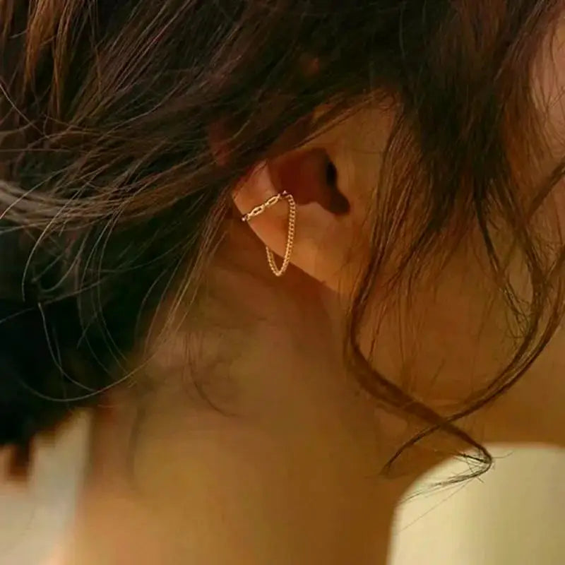 1Pc 2024 Fashion Minilist Fake Piercing Earcuff Earrings Chain Tassel Line for Woman No Piercing Ear Cuff Women Ear Jewelry