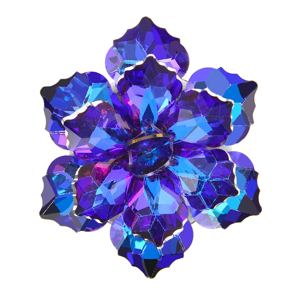 CINDY XIANG Shining Crystal Flower Brooches For Women Handmade Winter Fashion Pin 20 Colors Available Party Accessories