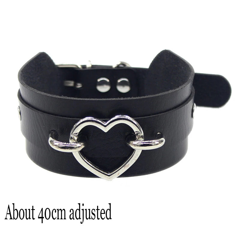 Woman Black Bat Punk Choker Collar Necklace Sexy PU Leather Heart Lock Key Spike Gothic Cosplay Accessories Party Jewelry New
