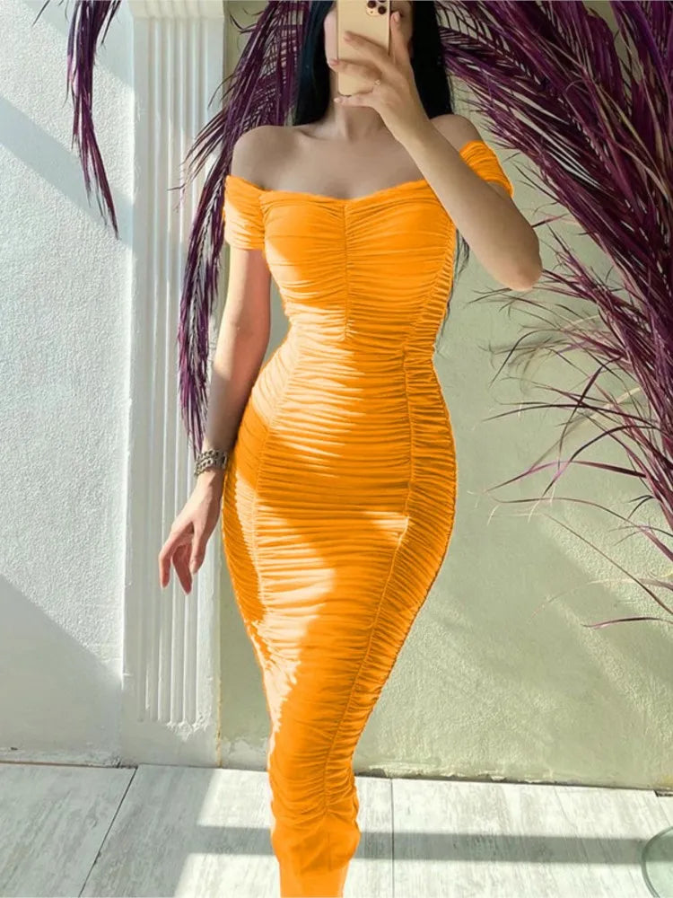夏の新作無地ノースリーブコンデンスドレスレディースロングスカートエレガントな気質女性Vestidosワンショルダープリーツドレス