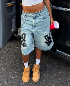Y2K Letter Embroidered Jeans Shorts Men American Retro New Style Pants Trendy High Waist Wash Oversized Five-point Pants Women