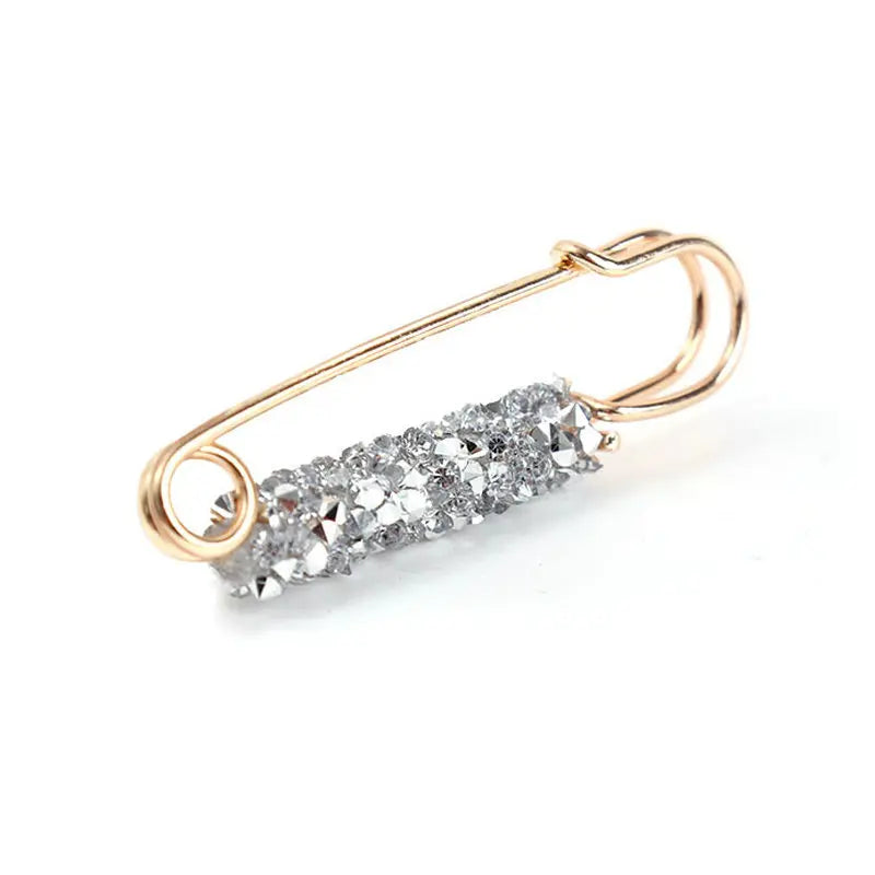 Fashion Crystal Pin Waist Buckle Fixed Strap Charm Safety Brooch Anti Fall Sweater Cardigan Clip Chain Pearls Brooches Jewelry