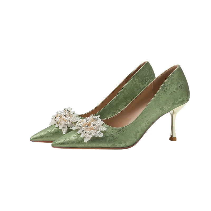 High Heels Women Fall New Pointed Head Shallow Mouth Beaded Flower Wedding Dress Bride Wedding Shoes