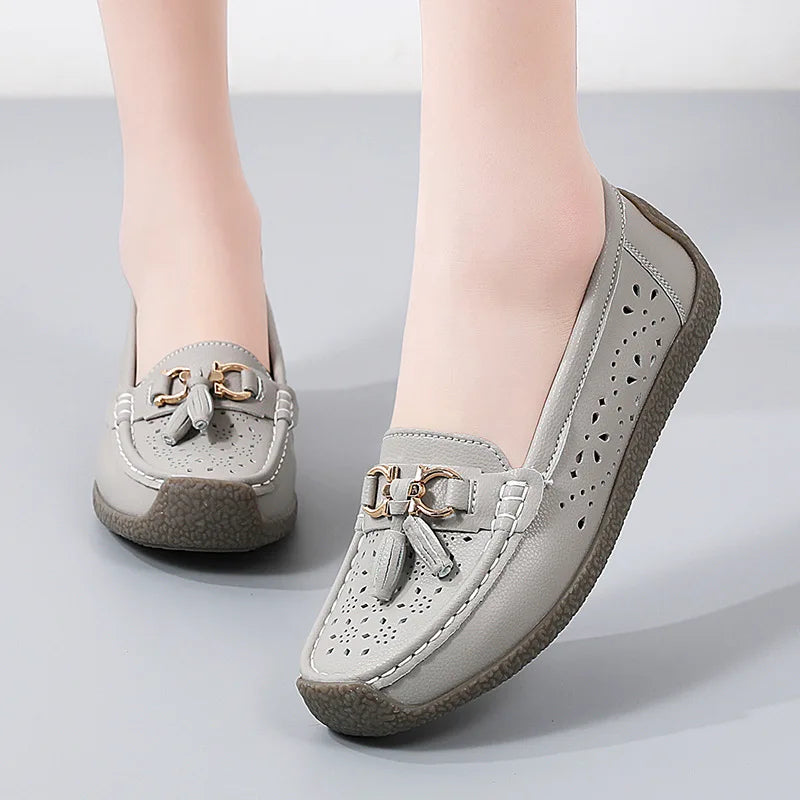 2025 New Loafers Women Summer Fashion Round Toe Nurse Shoes Soft Sole Non-slip Flat Shoes Breathable Casual Sports Women's Shoes