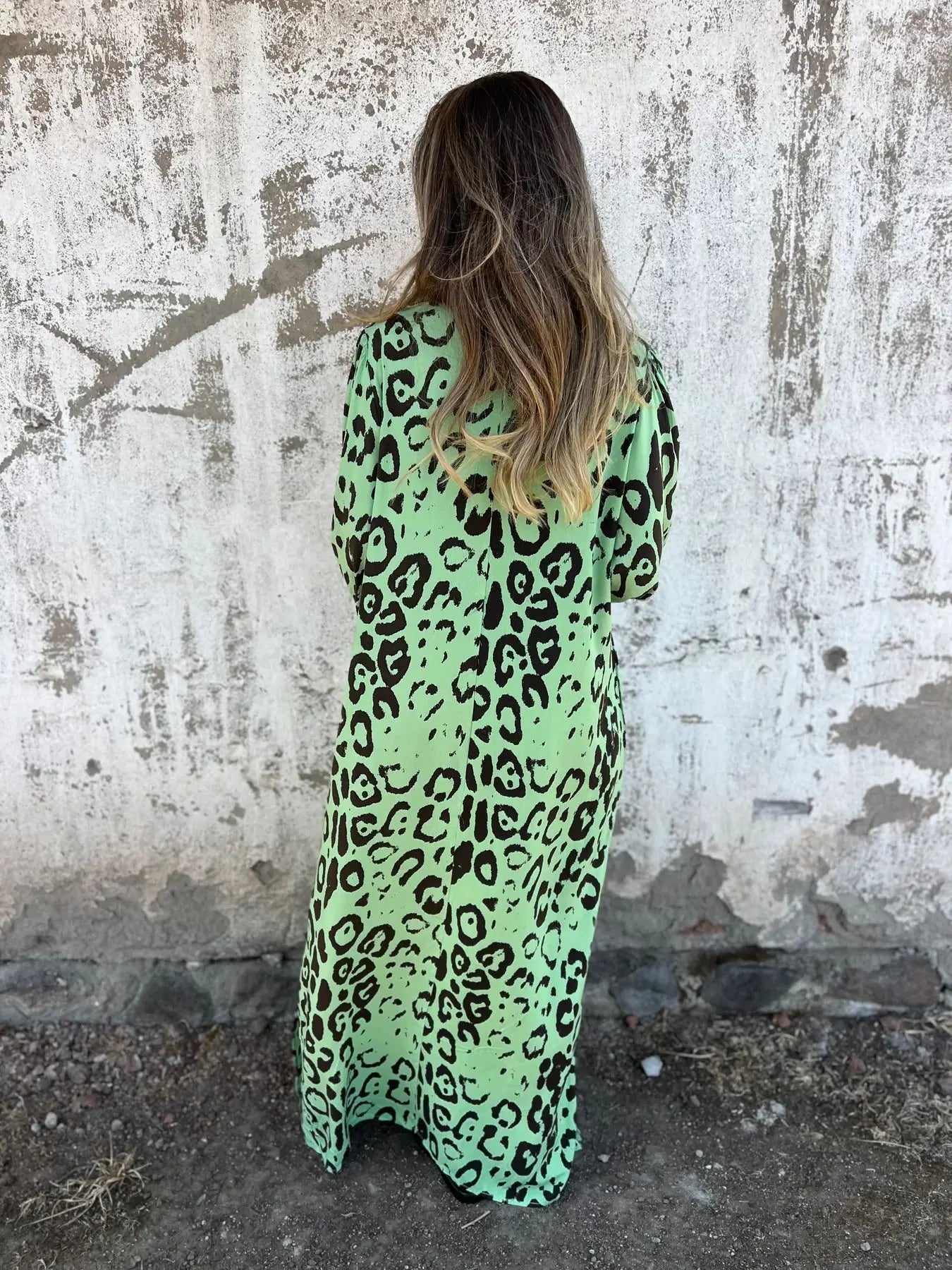 Women Sexy V-Neck Maxi Dresses Summer Bohemian Short Sleeve Leopard Print Long Dress Female Vintage Holiday Beach Cover Up Robe