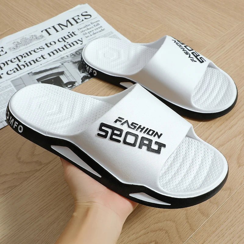 男性用スリッパは夏の外出にも最適です。おしゃれなバスルーム、浴室、滑り止め付きの家庭用、室内用、家庭用の男性用サンダルです。