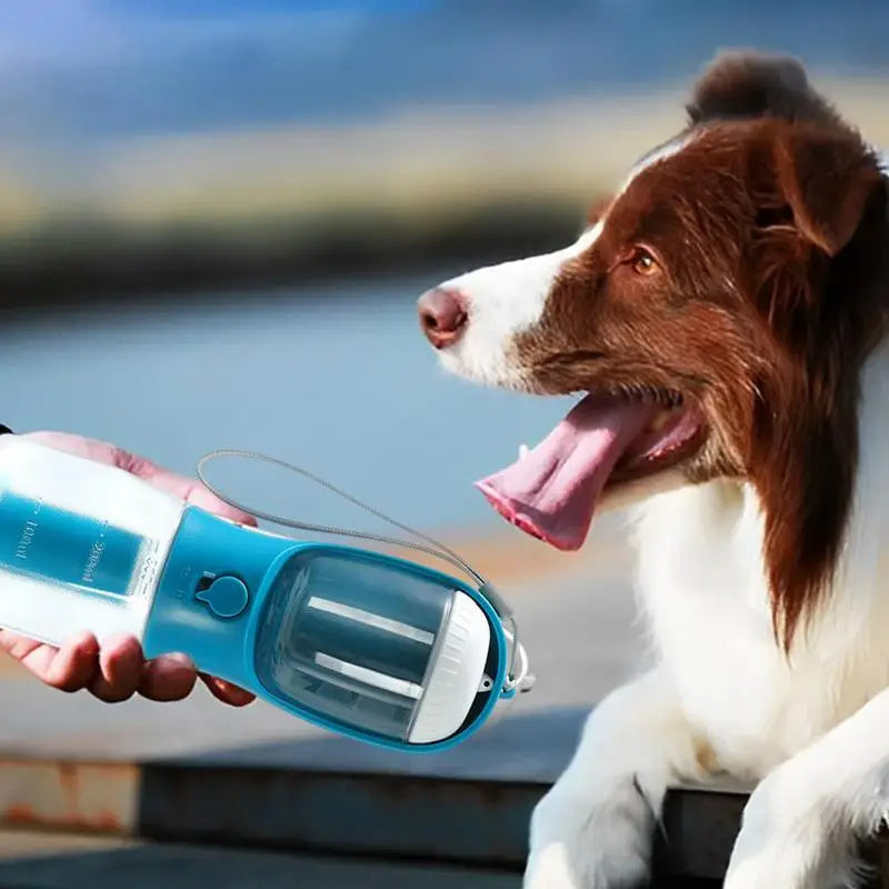 犬用ウォーターカップ 飲み物 フード ゴミ袋 3-in-1 携帯用 小型 多機能 ペットカップ ペット用品