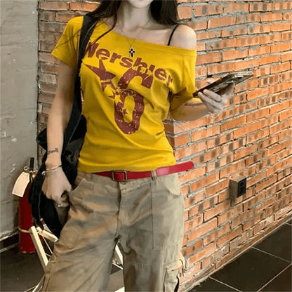 Y2kスポーツサマーオフショルダートップ レディース レター セクシー ヴィンテージ 2000年代 ショートスリーブTシャツ レディボディ ベーシッククロップトップ 女性用 カジュアル
