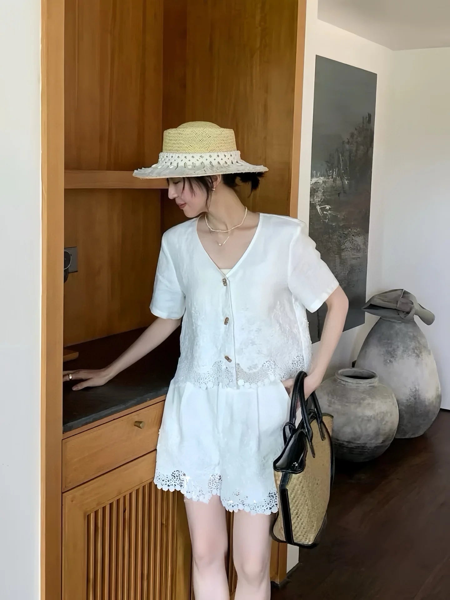 English embroidery style casual women's 100% linen short suit