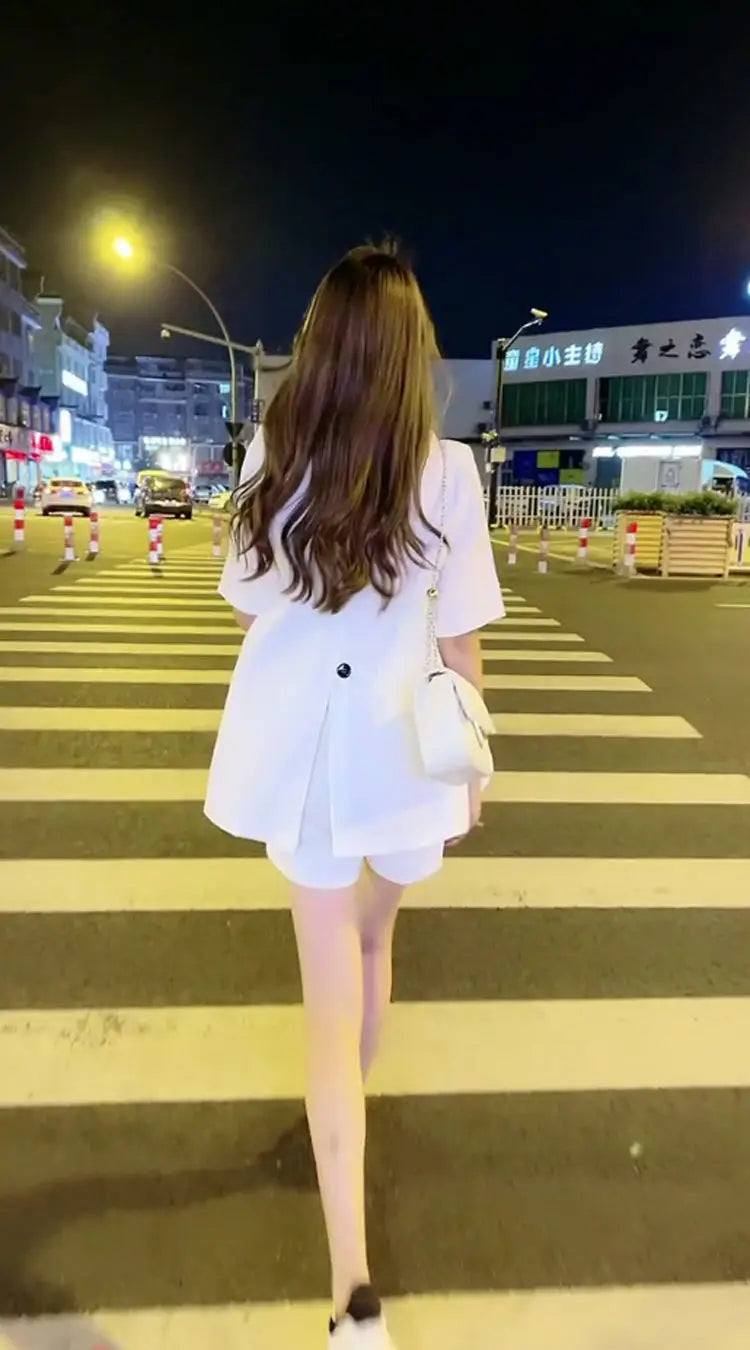 2-Piece Set of Jacket with Shorts for Women, Casual Suit, Age-Reducing, Best Street Set, Korean Version, Summer, 2025
