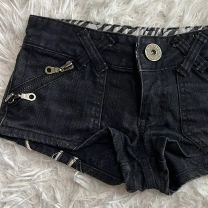 Hip hop fashion street clothing graphic printing style women black shorts ins y2k goth slim denim shorts