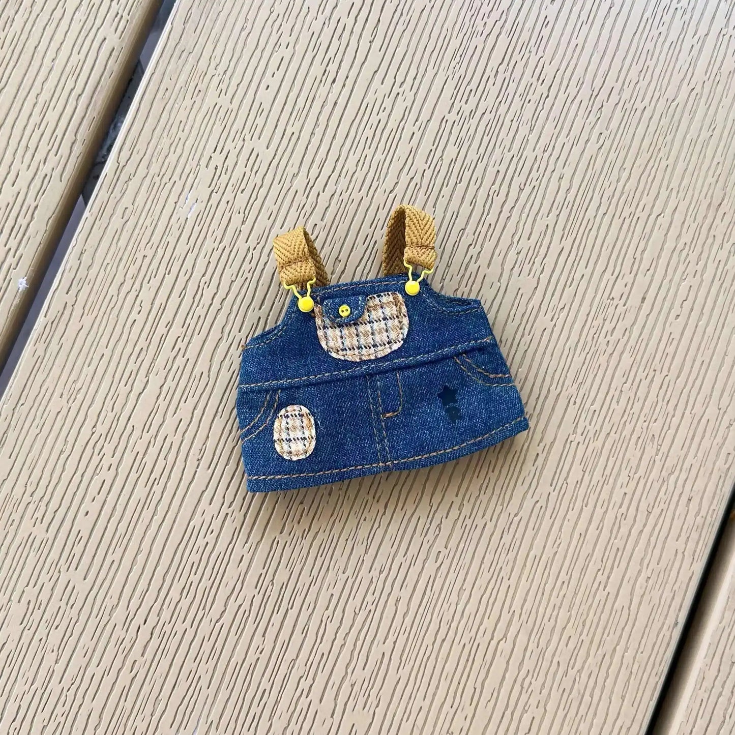 17cm Labubu Plush Doll Skirt- Adorable Skirt Set DIY Clothes Accessories Gift denim shoulder strap skirt Labubu straw hat skirt