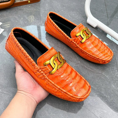 新作レザーローファー メンズ ハンドメイド ドライビングシューズ スリッポンシューズ 男性 高品質 快適 大きいサイズ クラシック カジュアル メンズローファー